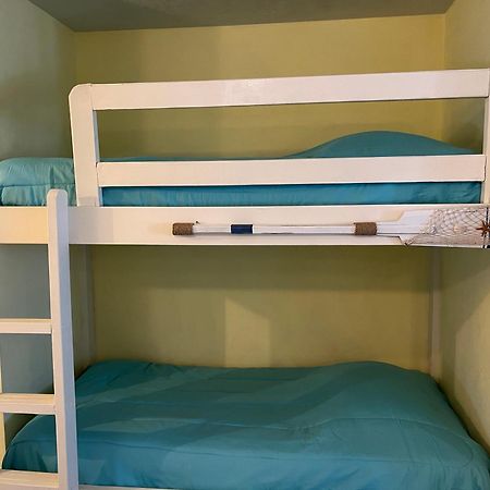 Affordable Spi Family Condo - Walking Distance To The Beach, Sleeps 6, Third Floor, 2025 Traveler Award サウス・パドリー・アイランド エクステリア 写真