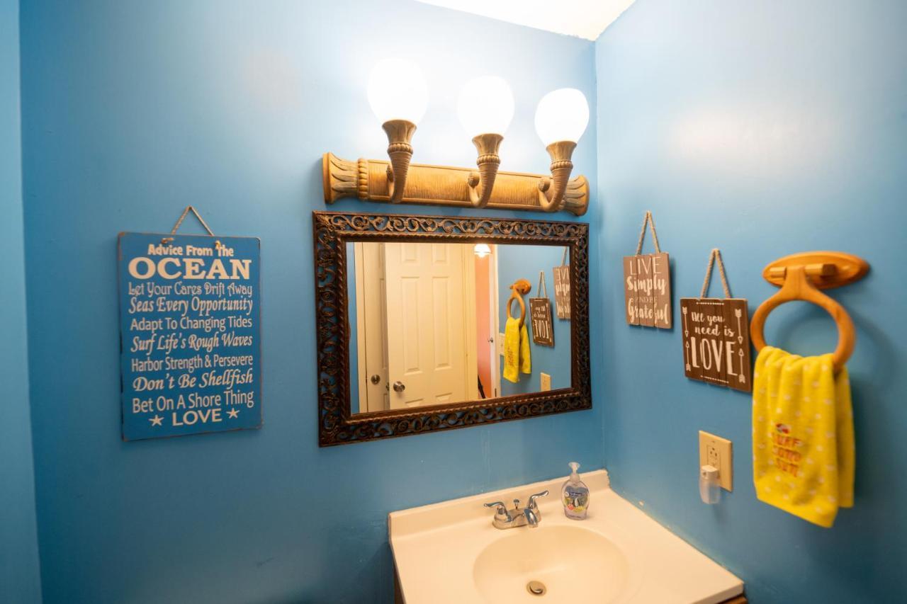 Affordable Spi Family Condo - Walking Distance To The Beach, Sleeps 6, Third Floor, 2025 Traveler Award サウス・パドリー・アイランド エクステリア 写真