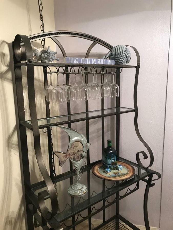 Affordable Spi Family Condo - Walking Distance To The Beach, Sleeps 6, Third Floor, 2025 Traveler Award サウス・パドリー・アイランド エクステリア 写真