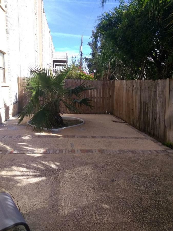 Affordable Spi Family Condo - Walking Distance To The Beach, Sleeps 6, Third Floor, 2025 Traveler Award サウス・パドリー・アイランド エクステリア 写真
